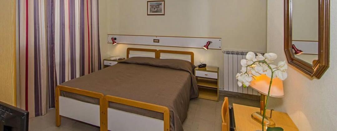 Hotel Laurin Лидо Ди Камайоре Екстериор снимка